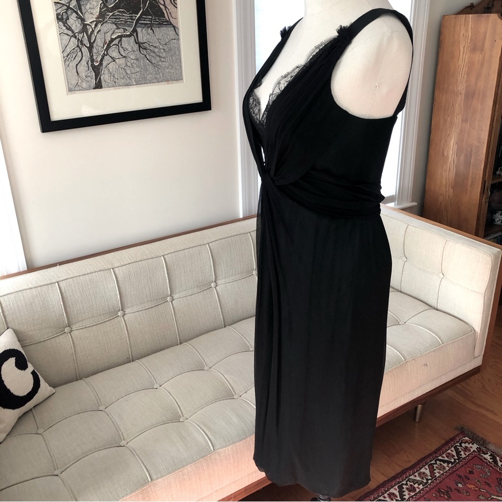 Elie Tahari Silk & Lace Dress — A Stunner! - Picture 7 of 10